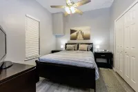 Cozy Downtown Eustis Home minutes from Mt Dorah! Hotels near Elizabeth Circle