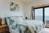 Private Waterfront 5 Bedroom Villa! Stunning views from every room! - balcony