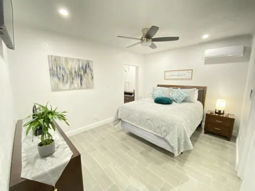 Bear Creek Lodge Hotels in Bayonet Point