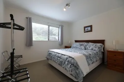 Cherrytree Cottage - 53 Kaska Road,Hamurana, Hotels in 