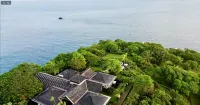 Ultimate Caribbean Getaway: 3 beaches, Cook, Housekeeper & Valet, 24x7 Concierge Hotels in der Nähe von Choc Bay