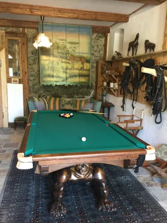 Secluded apartment above the stables in a historical mill house