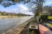 River Access Cottage Mins to Beach