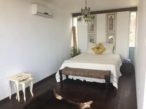 Unique Ocean View Cottage with Eco-Friendly Feautres.