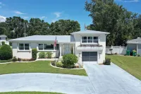 1.5/h theme parks, close to mall,  golf course, 15min to beach, 5min Downtown! Hotel dekat CITA Rescue Mission