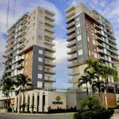 Stylish & Cozy 1 bed at 1 Min Walk to the Beach with Pool-Gym -Condo Apartment Hotel Exterior