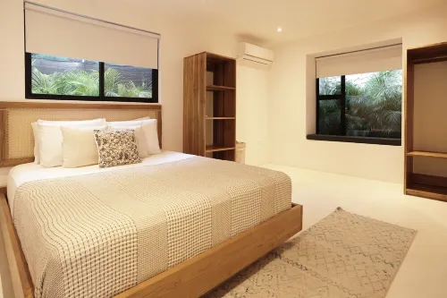 Modern villa North Santa Teresa walk to the beach