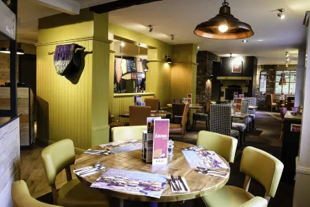Premier Inn Macclesfield North Отели в г. Макклсфилд