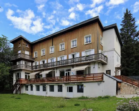 Auberge de Jeunesse HI Chamrousse Hotels in Chamrousse
