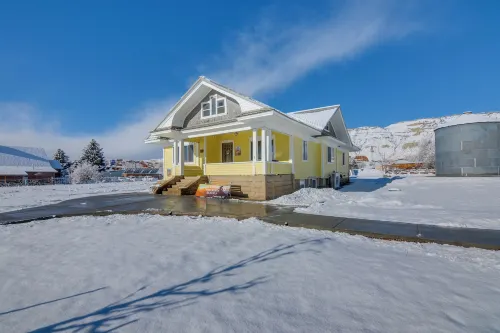 Cozy Historic Home w/ Games, Near Bryce Canyon!