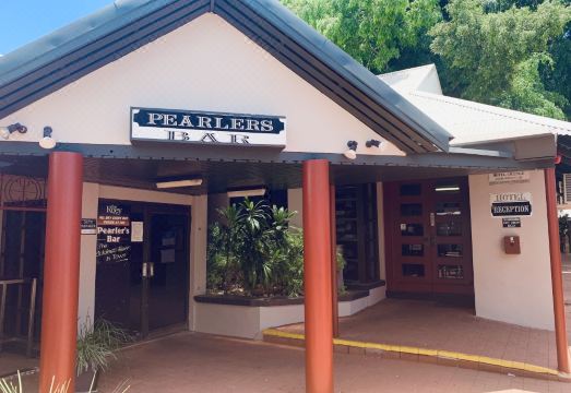 로벅 베이 호텔