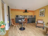 Rhosyn Hotels in Welshpool