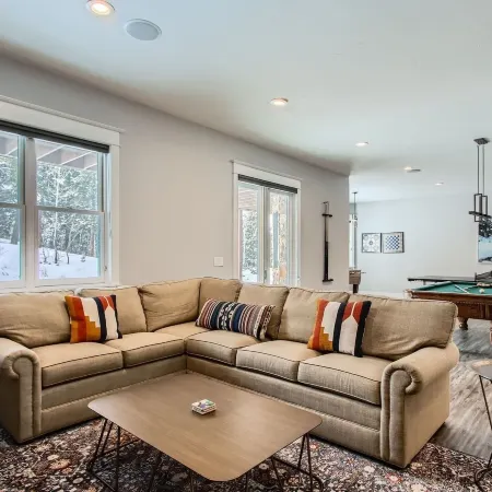 Mountain Majesty 6 Bedroom Home