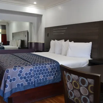 Galaxy Inn Hotels near Yo San University of Traditional Chinese Medicine