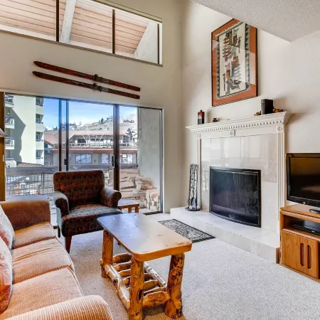 1 Br + Loft with Deck - Sleeps 6 People 1 Bedroom Condo - No Cleaning Fee! by RedAwning