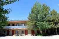 Moose Creek Inn
