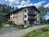 Hotel-Apartamento Rural Atxurra