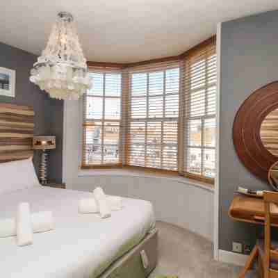 Harbourside House Rooms