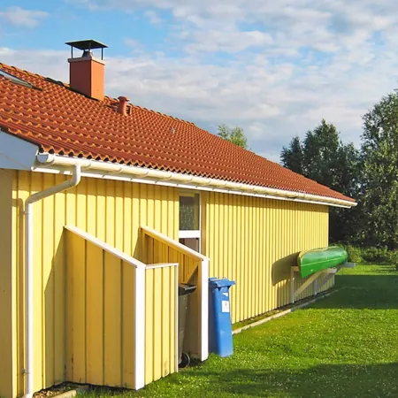 Beautiful Holiday Home in LÃ¸gstÃ¸r