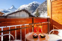 Hotel Holiday - Mountain view