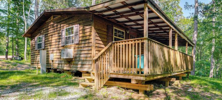 Clarkson Cabin - 17 Mi to Mammoth Cave Natl Park! Hotels in Grayson County