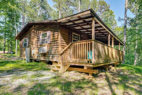 Clarkson Cabin - 17 Mi to Mammoth Cave Natl Park! - Homestays