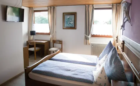 Herzog's Ulsterbrücke Отели в г. Дермбах