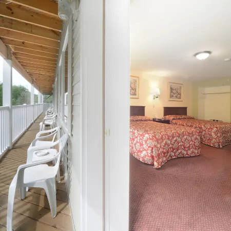 Studio Motel of Lake George