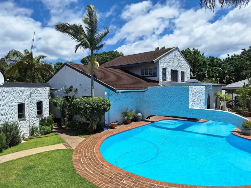 Umuzi Guest House Hotels in Richards Bay