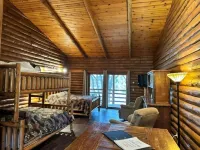 Cedar Lodge and Settlement - Jacuzzi
