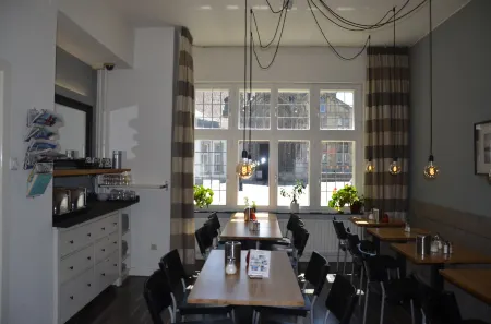 B&B de Hofnar Maastricht Отели рядом с достопримечательностью «Базилика Святого Серватия»