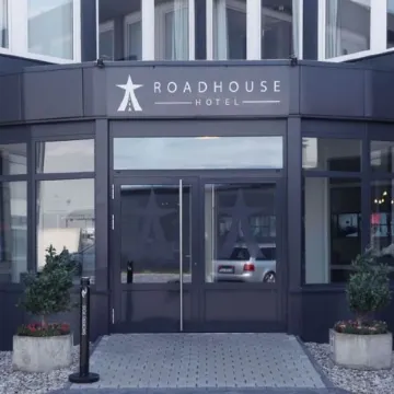 Road House Hotel
