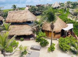 La Conchita Tulum