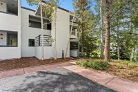 East Bay Condos 111 by Summit County Mountain Retreats