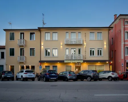 ホテル ジョット パドバのホテル