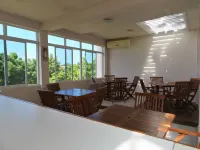 Caribbean Inn and Suites