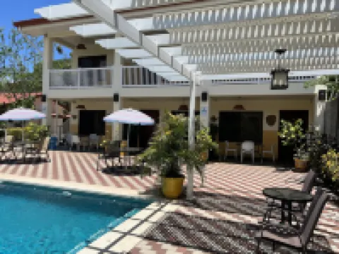 Cabinas El Colibri, Apart Hotel Hotels in Puerto Carrillo