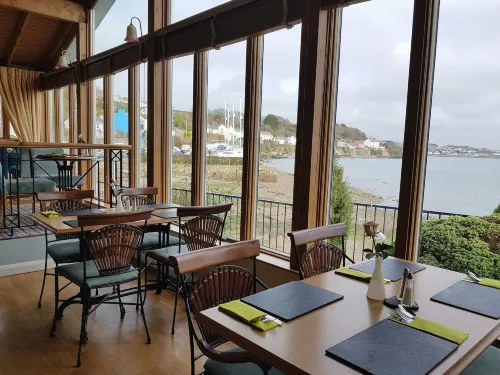 Ferry House Inn - bar