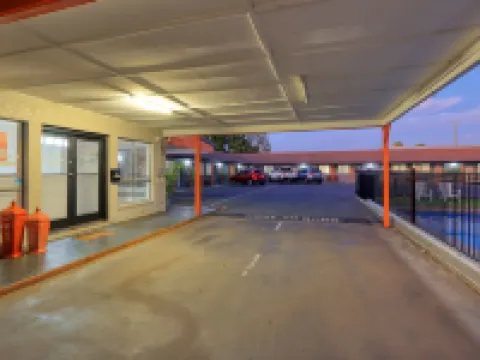 Country Leisure Motor Inn Hotels in Dubbo