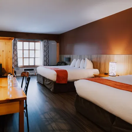 Glacier House Hotel & Resort