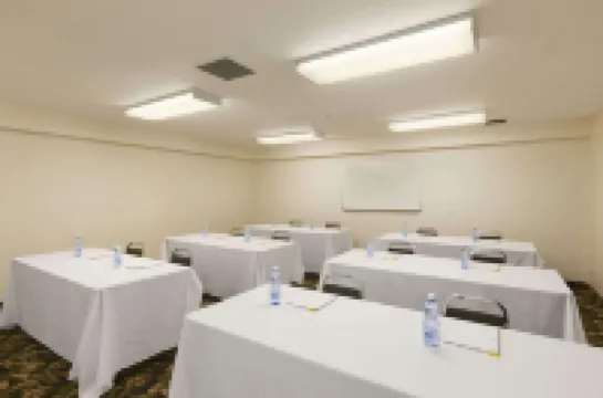 Days Inn by Wyndham Harriman