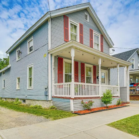 < 1 Mi to Historic District! Retreat in Bennington
