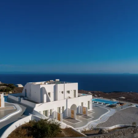 Terra Blanca Suites
