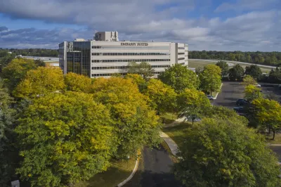 Embassy Suites by Hilton Detroit Troy Auburn Hills Hotel a 