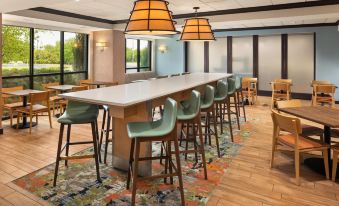 Hampton Inn Minneapolis-Roseville