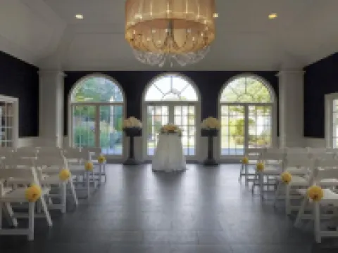 Ethan Allen Hotel Hotels in Danbury