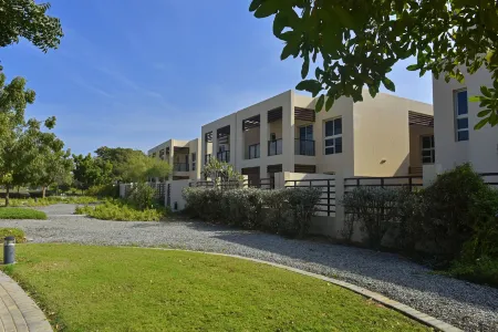 Jannah Hotel Apartments & Villas