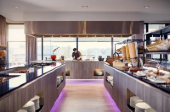 Hotel Charleroi Airport - Van der Valk Hotels in 