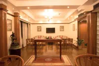 The Everest Hotel - 5-Star