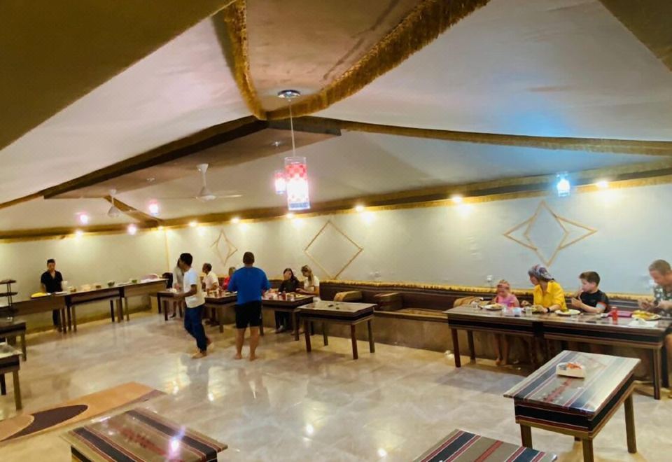 3. 와디 럼 캠프 ..